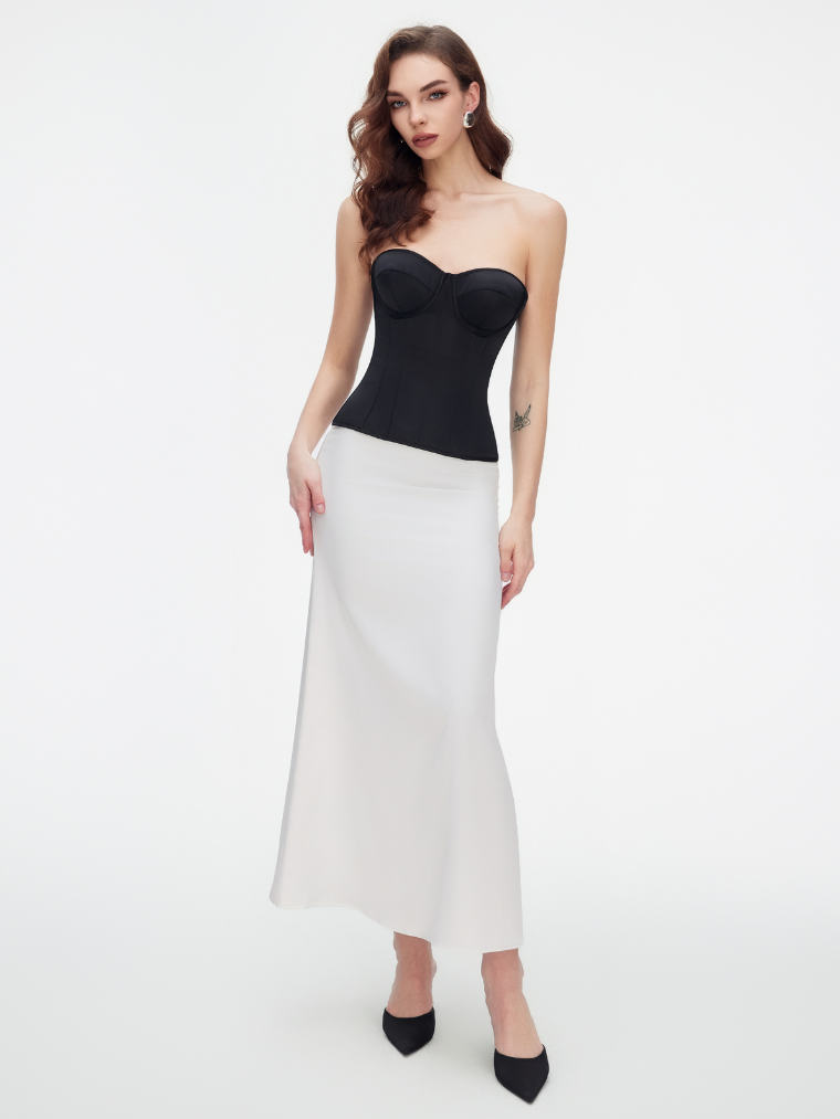 Maison Mercia – Eva Nü Korse